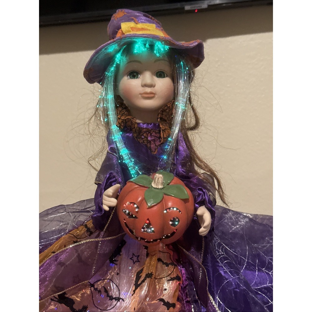 Cracker Barrel Color Changing Fiber Optic Sitting Witch Light Up Halloween Decor - Picture 2 of 11